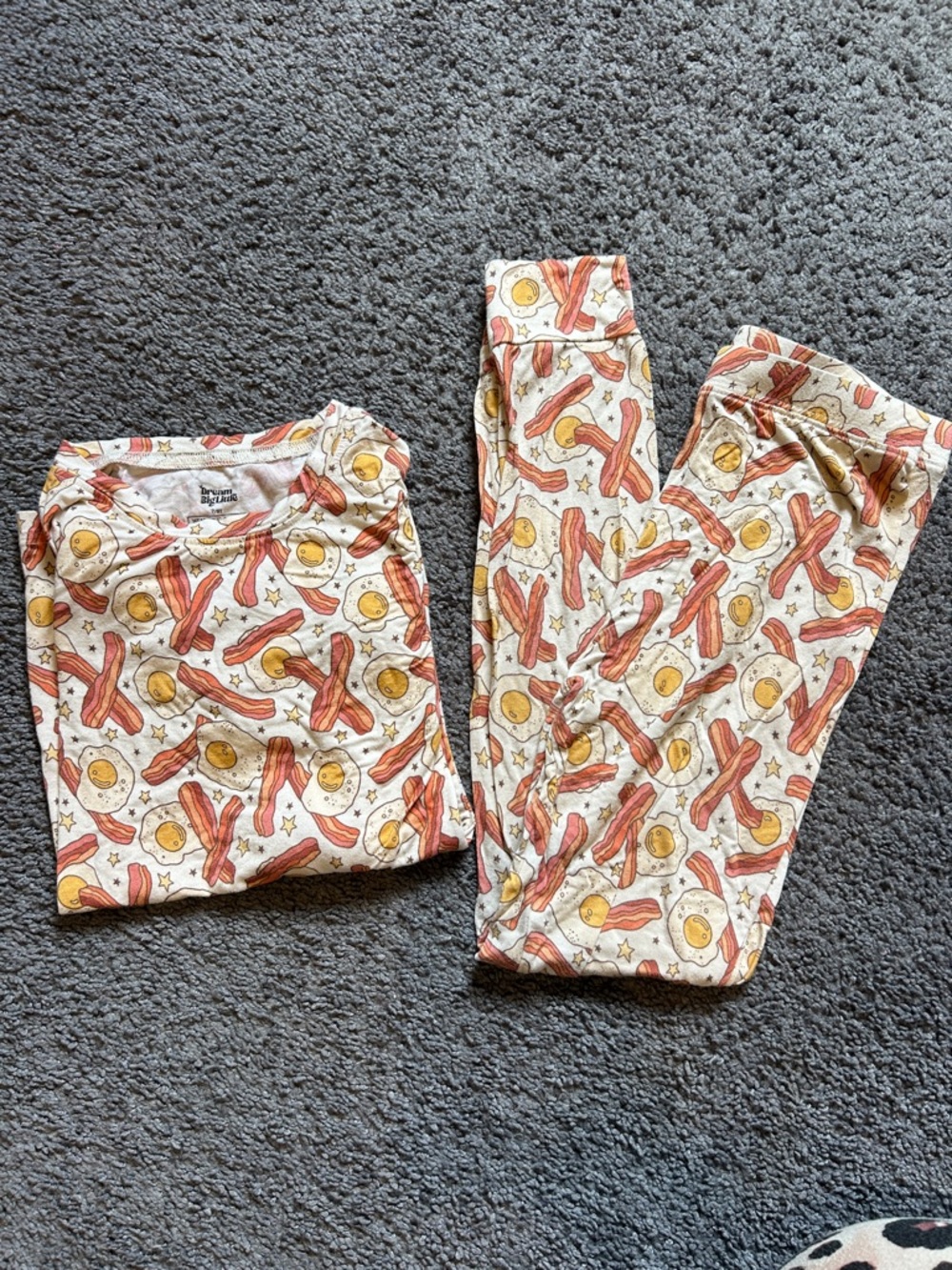 Dream big little co Kids Breakfast-Print Pajama Set. Size 7/8